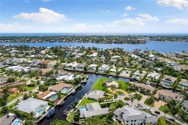 Royal Harbor, 1560 Bluefin Ct, Naples, Florida 34102, image 1