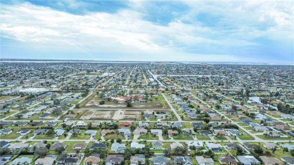 Cape Coral, 931 36th Ter, Cape Coral, Florida 33914, image 1