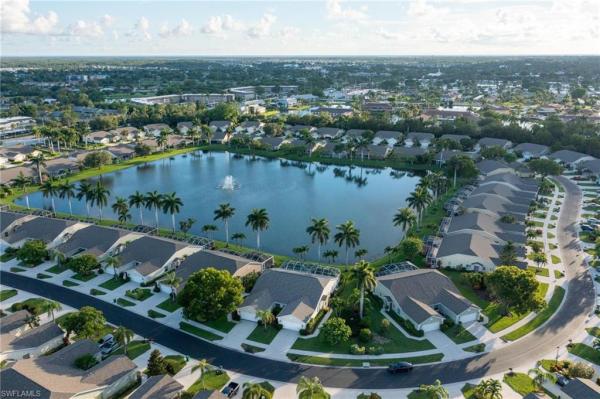 Villas At Greenwood Lake, 5781 Greenwood Cir #121, Naples, Florida 34112, image 1