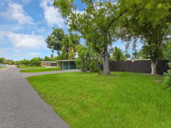 Country Club Homes, 1683 Passaic Ave, Fort Myers, Florida 33901, image 1