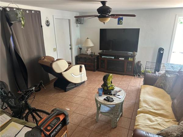 Pine Manor, 5608 9th Ave, Fort Myers, Florida 33907, image 1