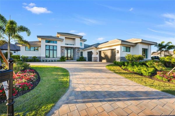 San Lorenzo, 10471 Via Parma Way, Miromar Lakes, Florida 33913, image 1