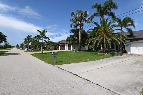 Cape Coral Residential, 3935 17th Pl, Cape Coral, Florida 33914, image 2