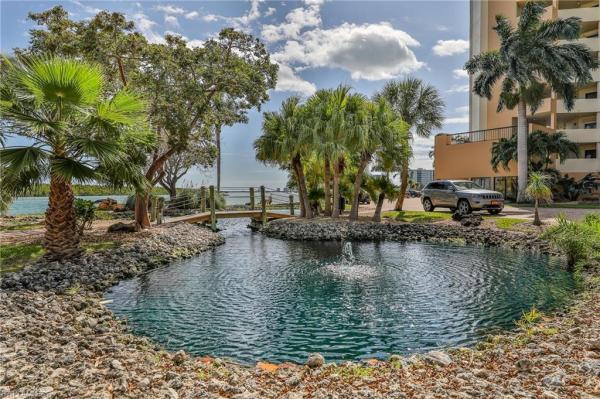 Harbour Pointe At Bay Beach, 4263 Bay Beach Ln #111, Fort Myers Beach, Florida 33931, image 3