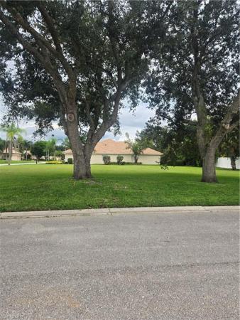 Mahogany Run South, 11671 Spoonbill Ln, Fort Myers, Florida 33913, image 1
