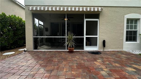 Cockleshell Village, 9760 Glen Heron Dr, Bonita Springs, Florida 34135, image 1