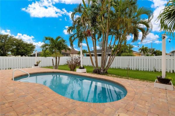 Cape Coral Residential, 2115 15th Ter, Cape Coral, Florida 33991, image 3