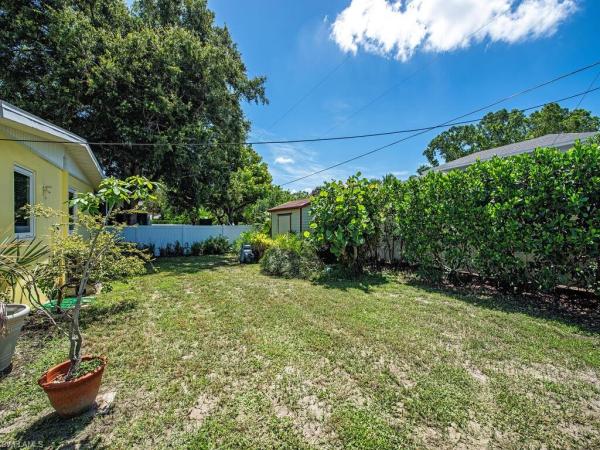 Lake Park, 1102 N 9th Ave, Naples, Florida 34102, image 1