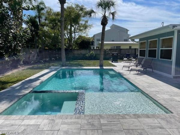 Mid-Island, 190 Mid Island Dr, Fort Myers Beach, Florida 33931, image 1