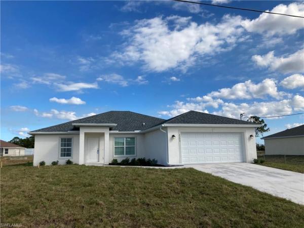 Lehigh Acres Residential, 2506 SW 28th St, Lehigh Acres, Florida 33976, image 1