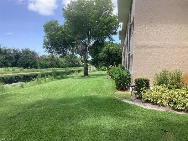 5435 Rattlesnake Hammock Rd #E-306, Naples, Florida 34113, image 1