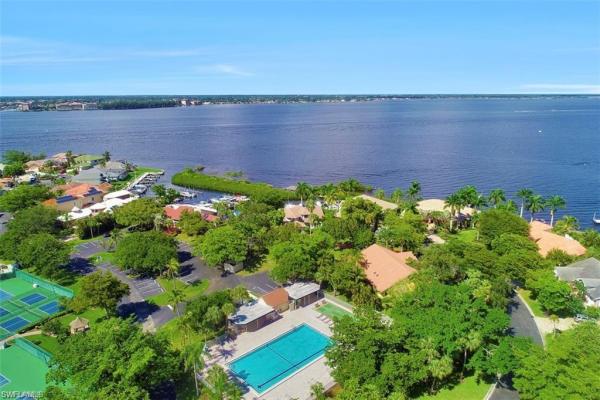 Isles Of Caloosa Yacht & Racquet Club, 9660 Halyards Ct #12, Fort Myers, Florida 33919, image 1