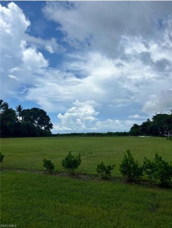 Olde Naples, 275 N Gulf Shore Blvd, Naples, Florida 34102, image 1