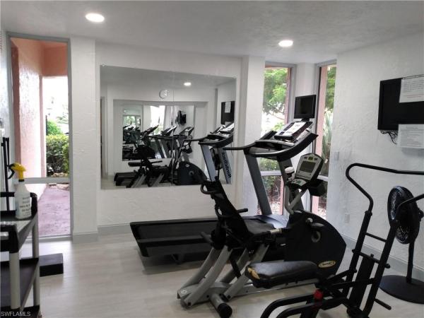 200 Turtle Lake Ct #301, Naples, Florida 34105, image 1