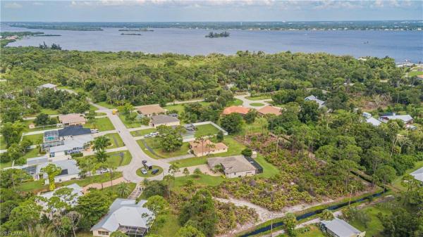 Terrapin Wood, 6710 Terrapin Ct, North Fort Myers, Florida 33917, image 1