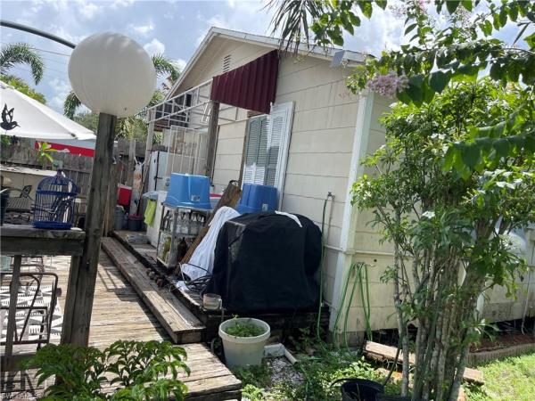 Fort Myers No HOA, 2105 Carrell Rd, Fort Myers, Florida 33901, image 1