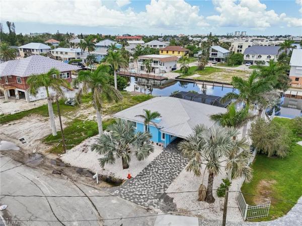 Flamingo Park, 267 Flamingo St, Fort Myers Beach, Florida 33931, image 3