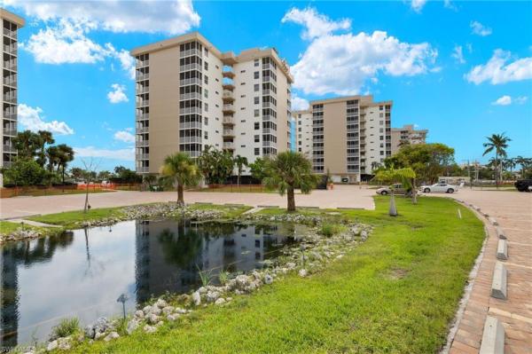Beach & Tennis Club, 5700 SW Bonita Beach Rd #3904, Bonita Springs, Florida 34134, image 1