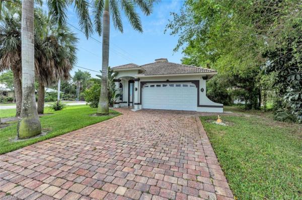 Naples Park, 796 N 96th Ave, Naples, Florida 34108, image 1