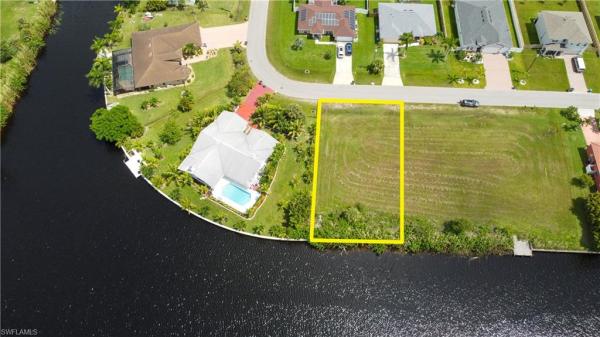 Cape Coral, 2926 2nd Ln, Cape Coral, Florida 33991, image 1