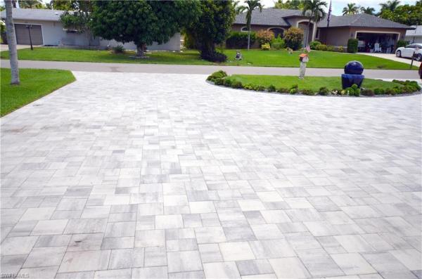 Cape Coral, 158 52nd St, Cape Coral, Florida 33914, image 1