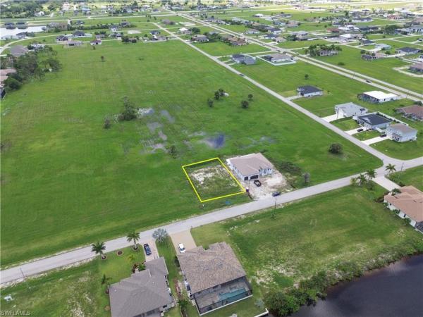 Industrial Park, 1633 36th Ave, Cape Coral, Florida 33993, image 1