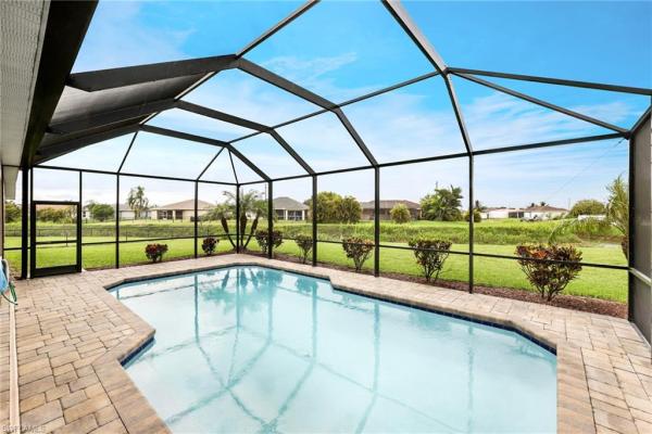 Varsity Lakes, 4628 Varsity Cir, Lehigh Acres, Florida 33971, image 1