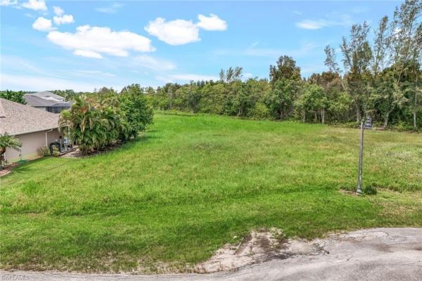 Royal Palm Golf Estates, 18181 Baywood Dr, Naples, Florida 34114, image 1