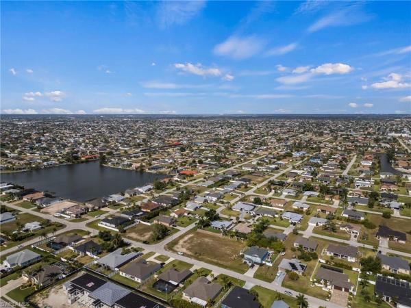 Cape Coral, 3822 15th Pl, Cape Coral, Florida 33914, image 1