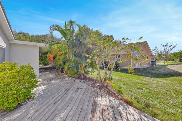 Shenandoah Estates, 105 Blue Ridge Dr #20, Naples, Florida 34112, image 1