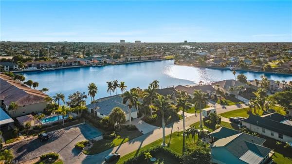 Cape Coral, 122 46th Ter, Cape Coral, Florida 33914, image 1