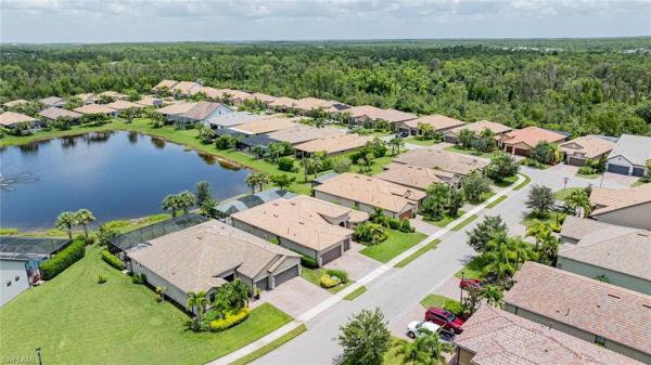 12073 Winfield Cir, Fort Myers, Florida 33966, image 1