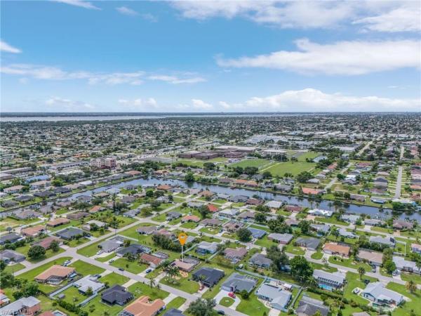 Cape Coral Residential, 1406 2nd St, Cape Coral, Florida 33990, image 1