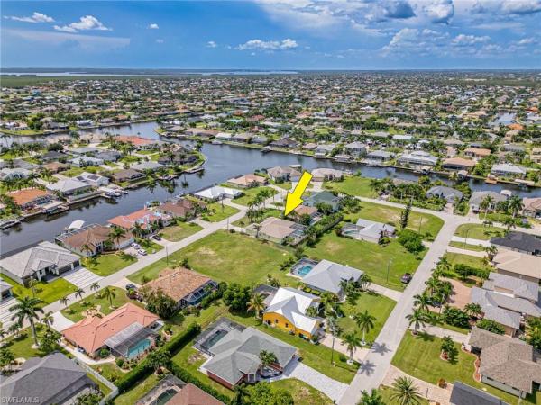 Cape Coral, 4513 22nd Pl, Cape Coral, Florida 33914, image 1