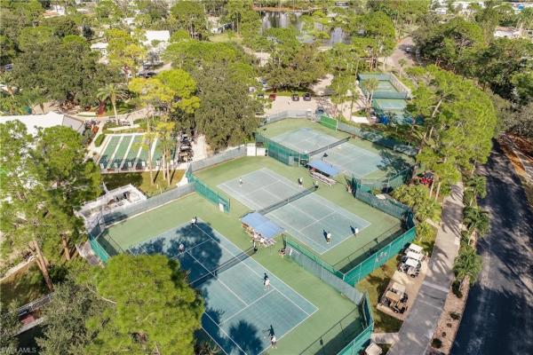 Pine Lakes Country Club, 19638 Eagle Trace Ct, North Fort Myers, Florida 33903, image 1