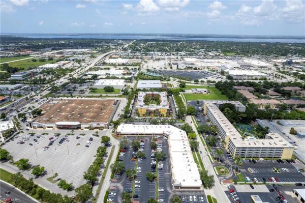 The Towers, 2366 Mall Dr #302, Fort Myers, Florida 33901, image 1