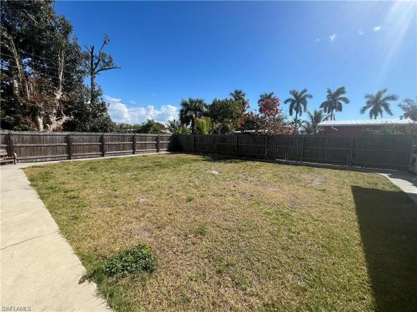 Mead Villas, 3081 Central Ave, Fort Myers, Florida 33901, image 1