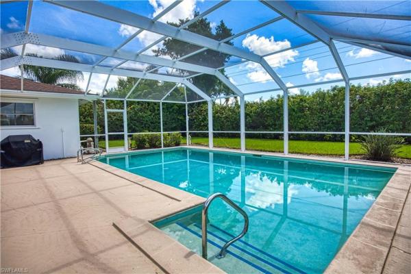 Tanglewood, 5095 Northampton Dr, Fort Myers, Florida 33919, image 1