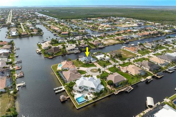 Cape Coral, 2804 39th Ter, Cape Coral, Florida 33914, image 1