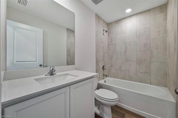 Cape Coral Residential, 2701 21st Ter, Cape Coral, Florida 33993, image 1
