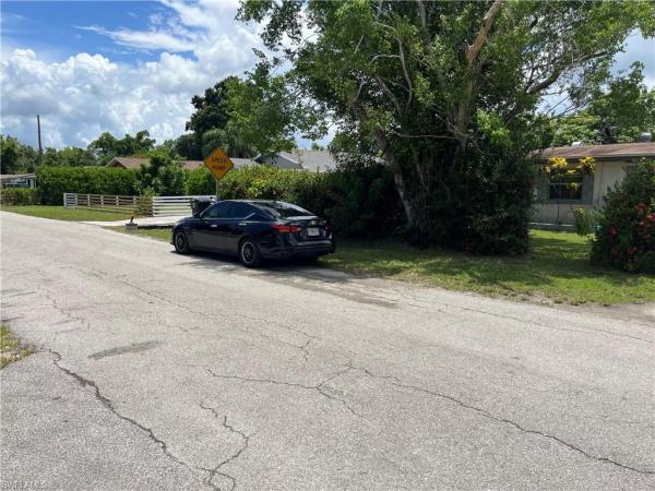 Morningside, 3926 Seminole Ave, Fort Myers, Florida 33916, image 1