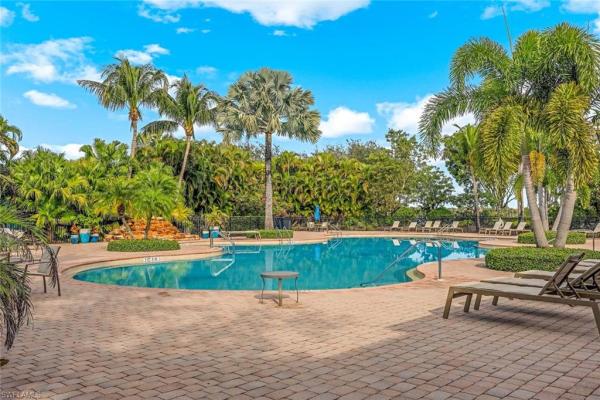 Valencia Country Club, 1439 Birdie Dr, Naples, Florida 34120, image 1