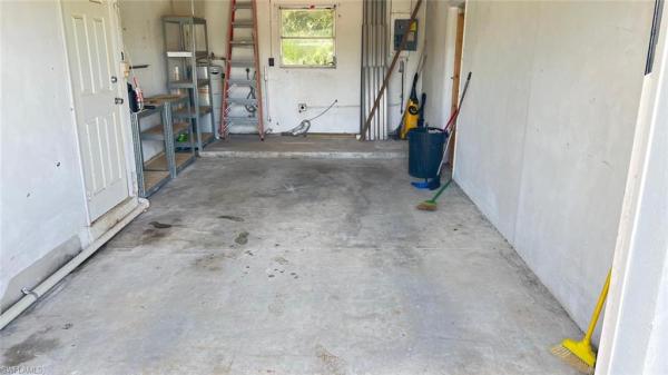 Colonial Manor, 1611 Manor Ave, Fort Myers, Florida 33901, image 1