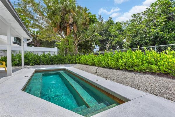 Brookside, 2048 Holiday Ln, Naples, Florida 34104, image 1