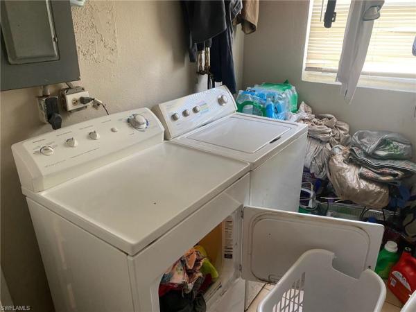 Glendale, 3522 Glenn Dr, Fort Myers, Florida 33901, image 1