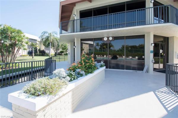 Hidden Lake Villas At Park Shore, 788 Park Shore Dr #H15, Naples, Florida 34103, image 2