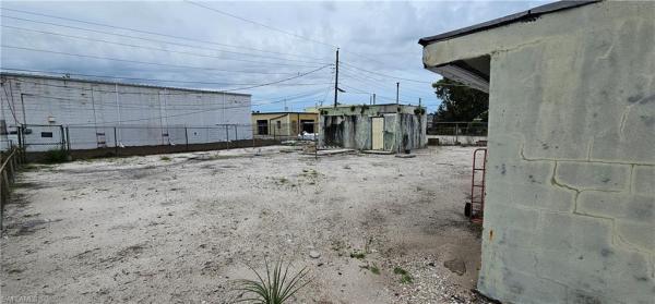 Fort Myers No HOA, 2932 Powell St, Fort Myers, Florida 33901, image 1