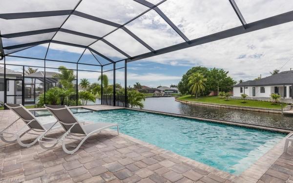 Cape Coral Residential, 2579 Surfside Blvd, Cape Coral, Florida 33914, image 2