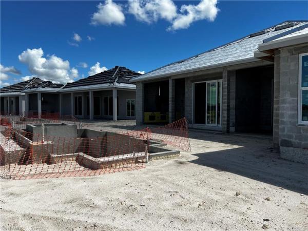 17338 Blue Sapphire Dr, Fort Myers, Florida 33913, image 1