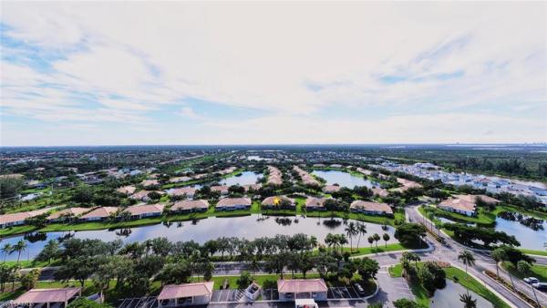 Sommerset Villas, 8978 Bristol Bnd, Fort Myers, Florida 33908, image 3